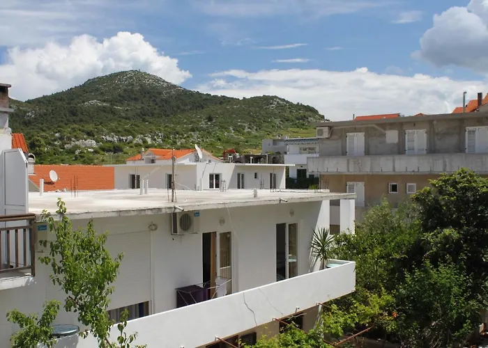 Daire With A Parking Space Hvar - 8794