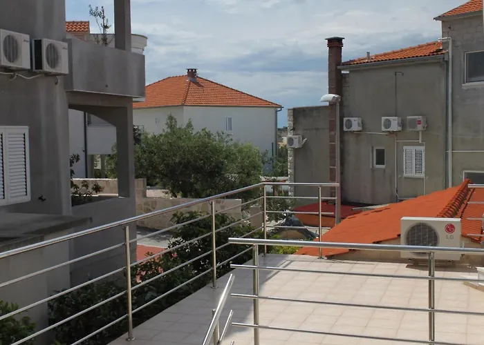 With A Parking Space Hvar - 8794 Daire